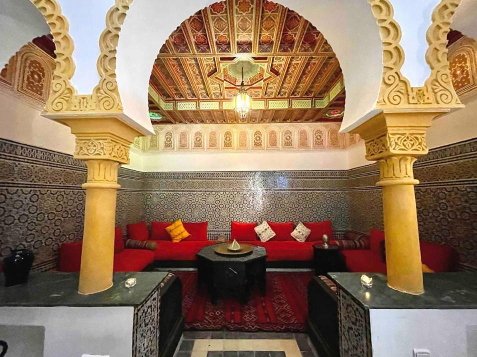 Chez L'Amazigh Riad Marrakesh Bagian luar foto