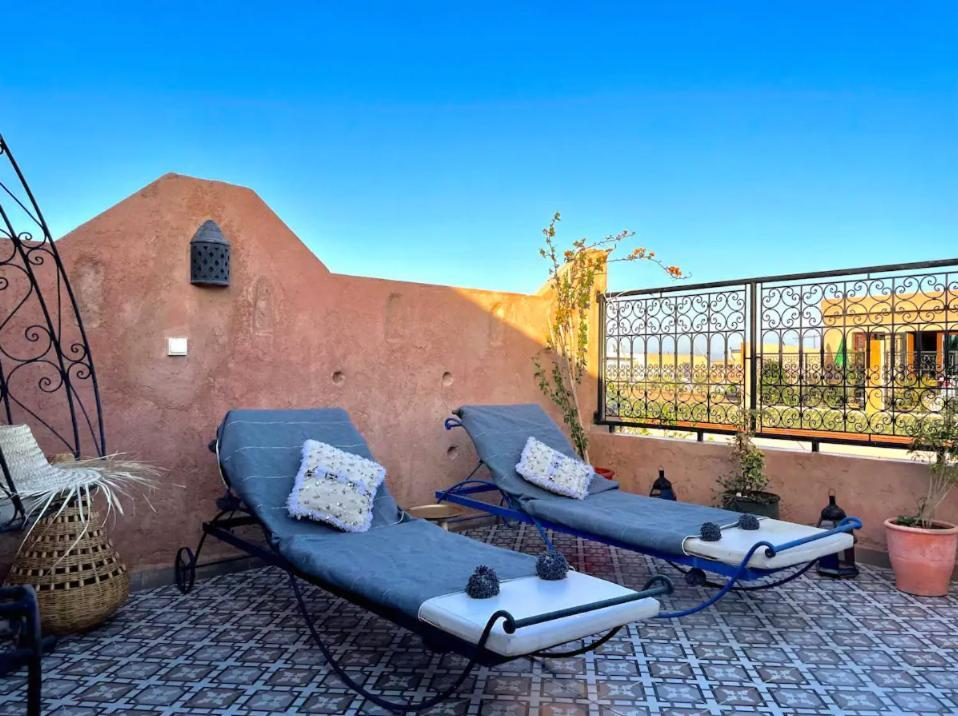 Chez L'Amazigh Riad Marrakesh Bagian luar foto
